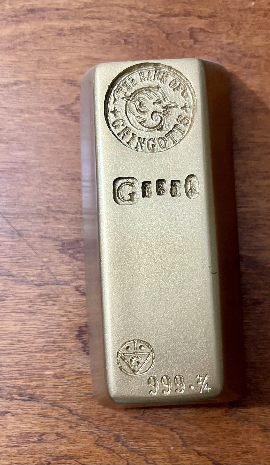 Harry Potter Bank Of Gringotts Gold Bar Paperweight Prop Universal Orlando