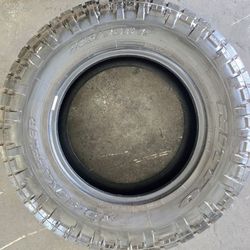 Tires Gomas 265/70/17