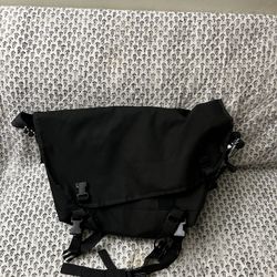 Mer bags medium sling bag  