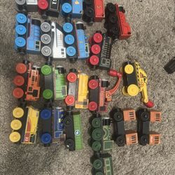 Thomas And Friend Wooden Trains (21 Carts)