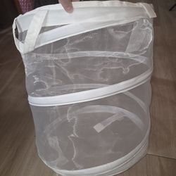 White Mesh Pop Up Hamper