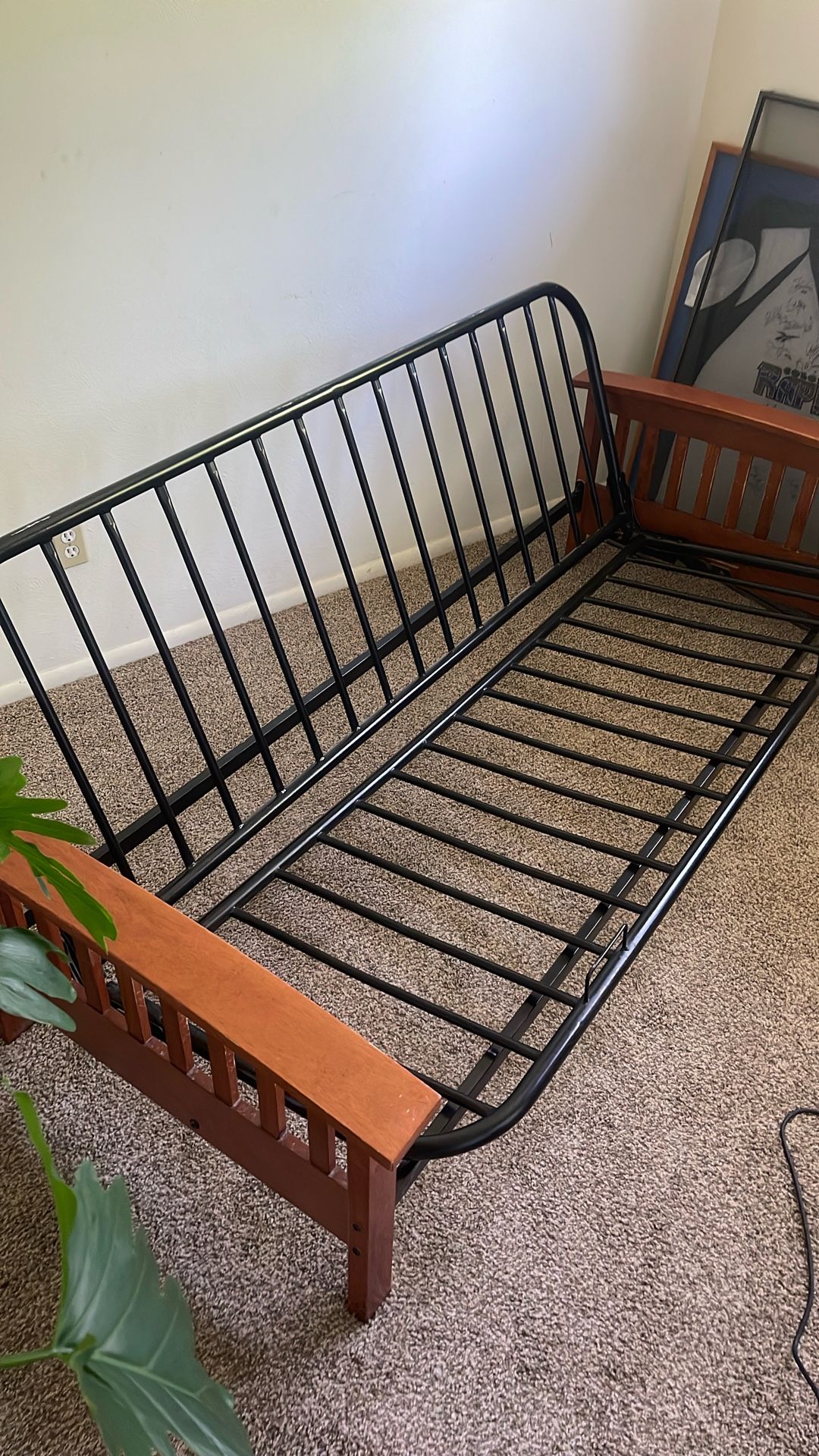 Futon frame