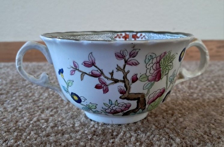 2 Handled Teacup 