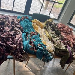 Vibrant Sari’s\Fabric bundle 