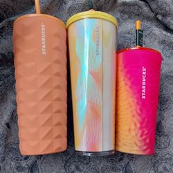 Starbucks Cups 