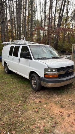 2011 Chevy Express 6.0l