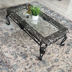 Beautiful Coffee Table With Two Side tables 