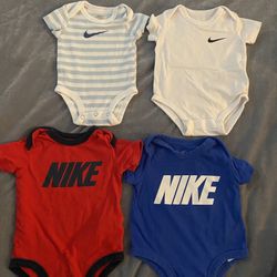 Nike Bodysuits 3 Months
