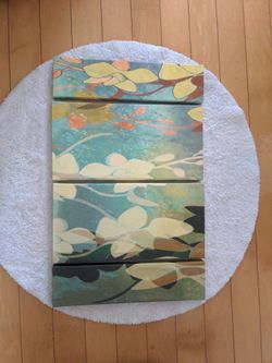 Flowers Canvas Wall Art in excellent condition