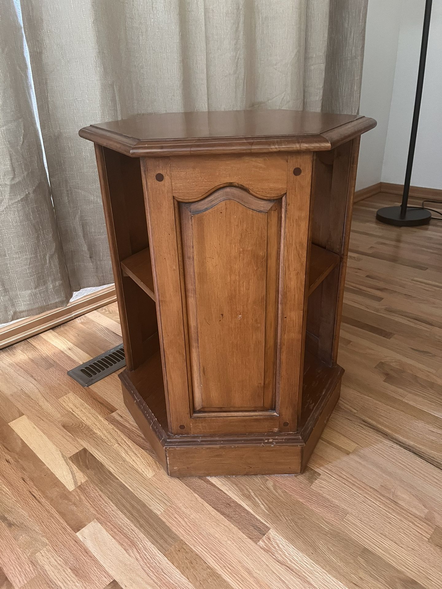 Free End Table