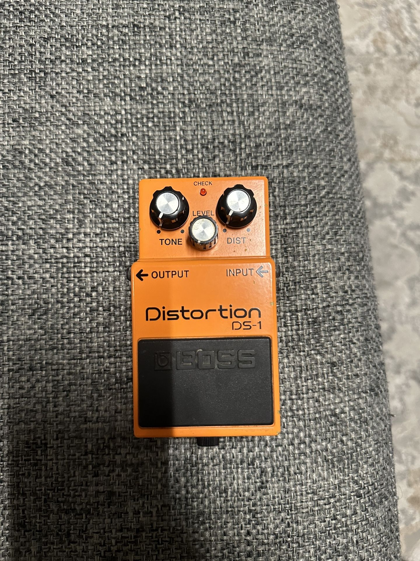 Boss Distortion DS-1 Guitar Pedal