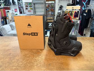 Burton ion step on snowboard boots with Genesis step on bindings certified with warranty located at Sin city snowboards