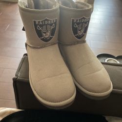 Raider Ugg Like Boots 