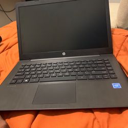 HP Laptop (New) READ FULL DESCRIPTION!!