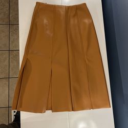 Banana Republic Size 8 Color tan Brown Vegan Leather MIDI Skirt Brand New  With Tags