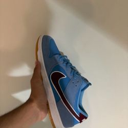 Nike SB Phillies