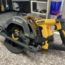 DEWALT Flexvolt Brushless 60v 7-1/4” Worm Drive Style Saw 