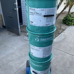 Black Chapopote Foundations 