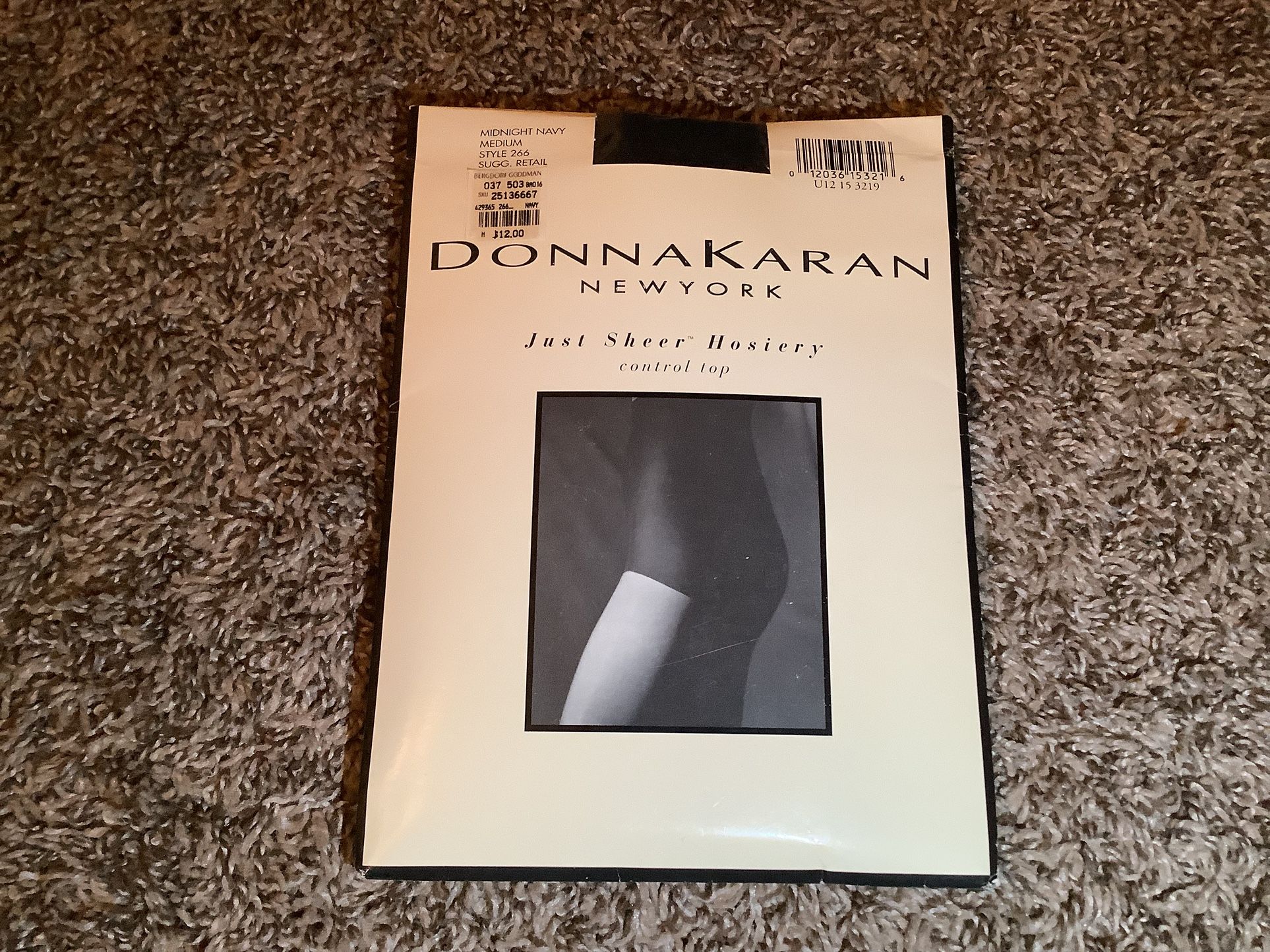 Donna Karan style 266 control top pantyhose, color midnight navy, size: M