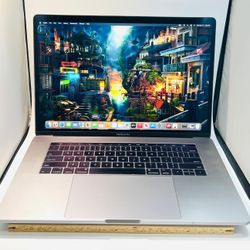 Apple MacBook Pro 15” 2017 TouchBar 3.1Ghz Core i7 16Gb 2TB Storage Fully Functional
