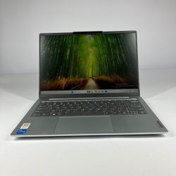 Lenovo IdeaPad Slim 3 14 IAH8 14" i5-12450H 2.0GHz 16GB RAM 512GB SSD