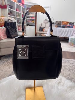 Preloved Vintage Givenchy 4G Logo Black Leather Top Handle Handbag
