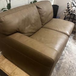 Loveseat section 