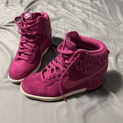 Nike Dunk Sky Hi Womens Hidden Wedge Shoes Suede Magenta Pink Size 7 