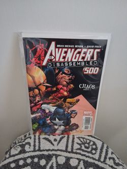 2 Avengers Comic books