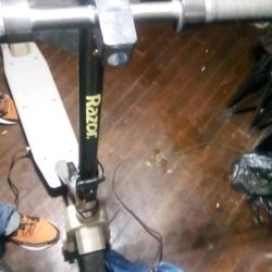 Razor C25  Electric Scooter 