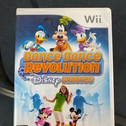 Wii Dance Dance Revolution , Disney Grooves with booklet
