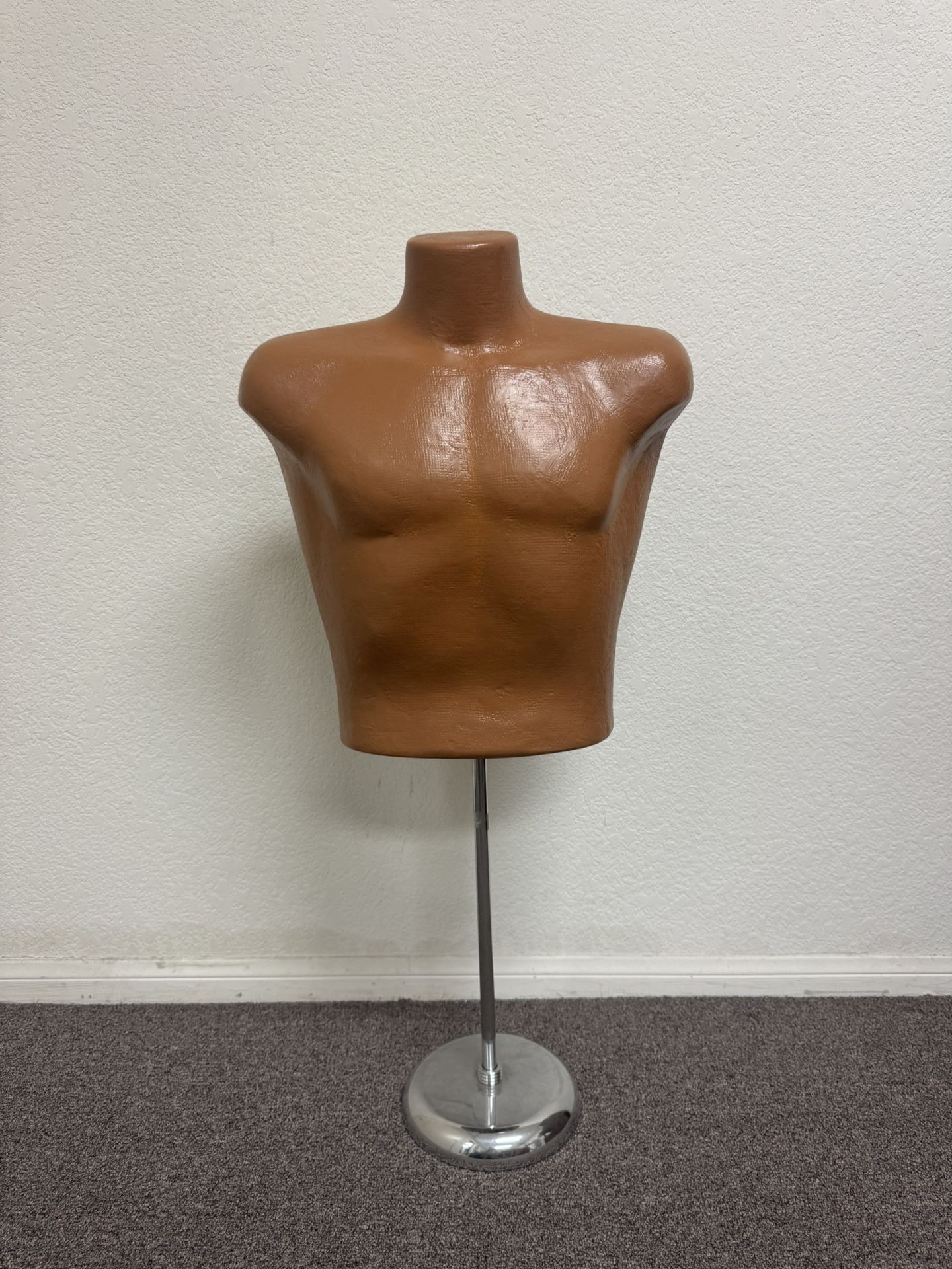 New Men’s Torso Mannequin Size S with Stand