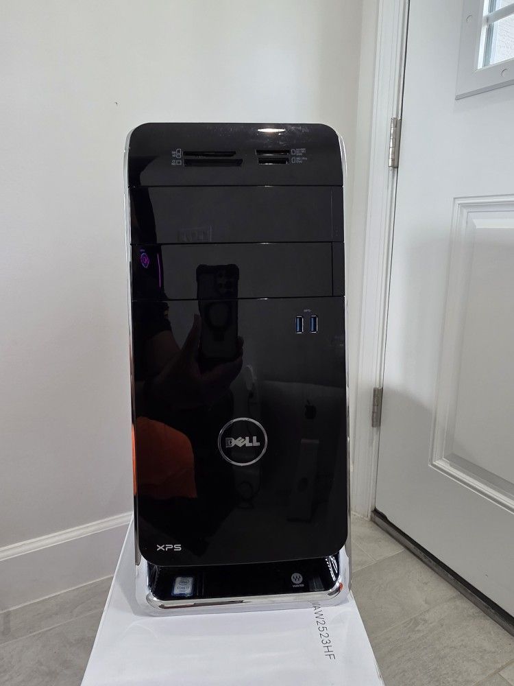 Dell XPS 8900 Desktop PC
