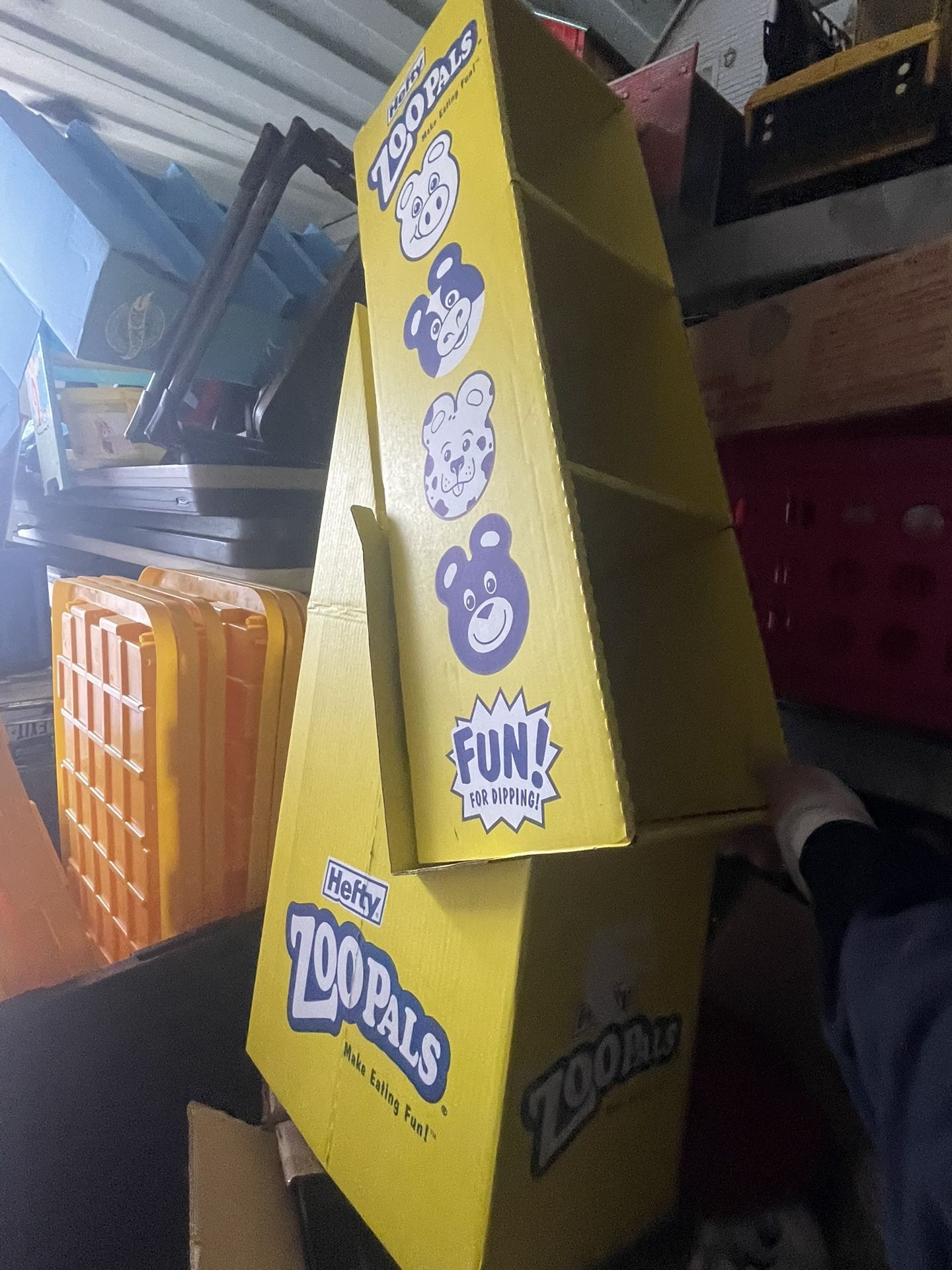 Nostalgic Zoo, Pal Display ( Cardboard)