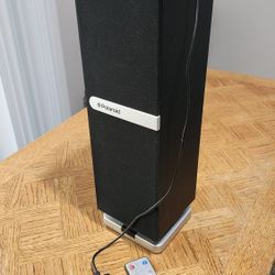 Polaroid Bluetooth Speaker With Remote 