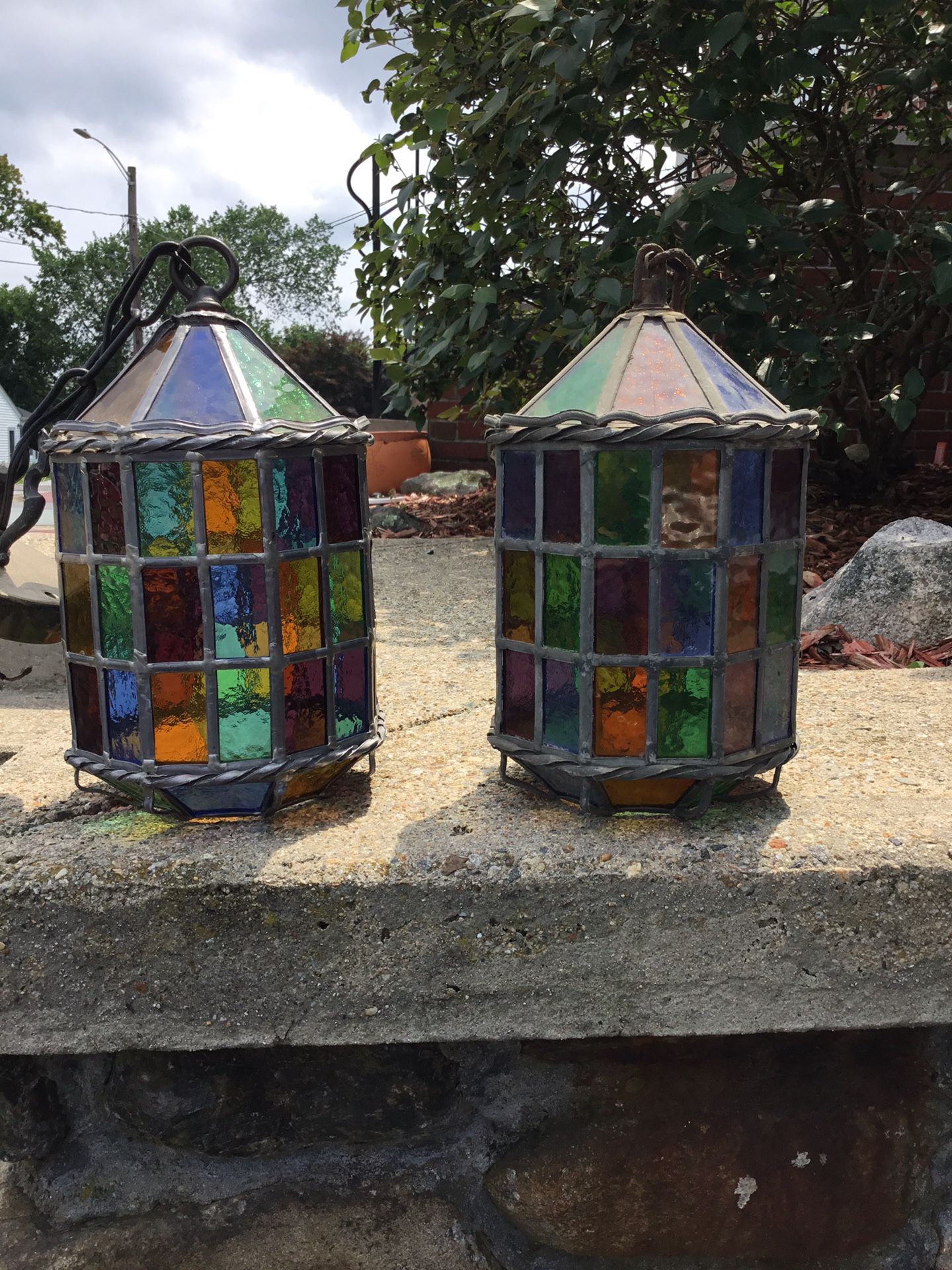 Stained Glass Indoor/outdoor Lights.12 In Tall 7 In Wide. Set Of 2.