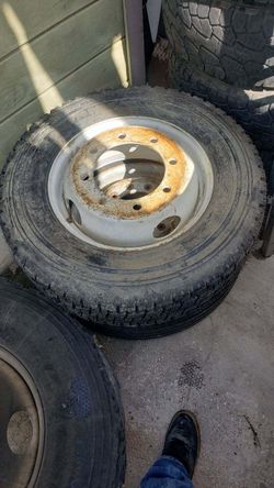 michelin truck tire 245/70/19.5