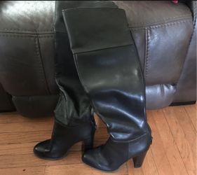 ALDO BOOTS. Size 7