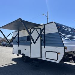 2024 CrossRoads RV Zinger ZR18BH (Please Read The Description)