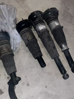 Audi A8 / A8L Air Struts Front And Rear 09-19