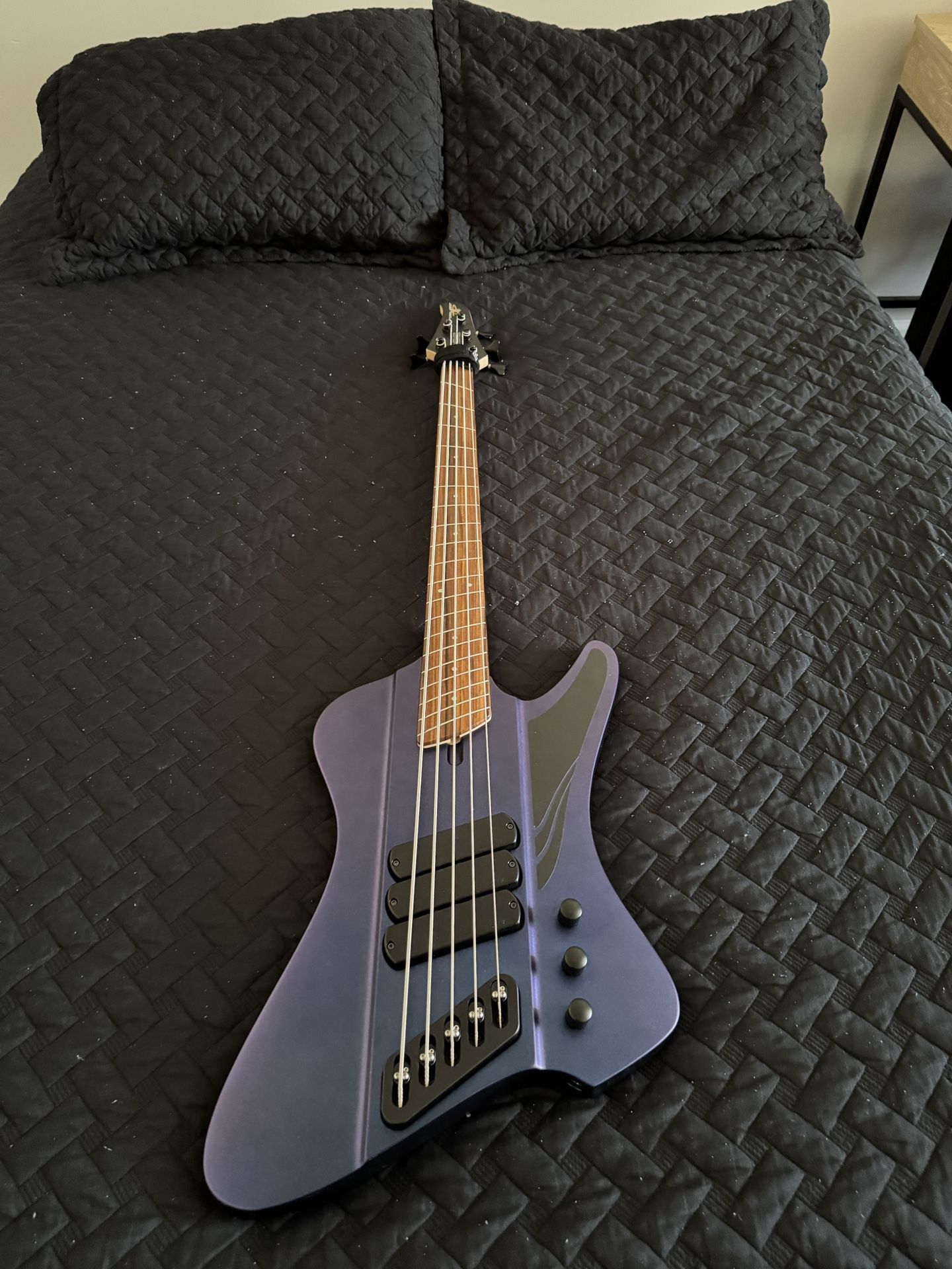 Dingwall Droc 5 String Bass