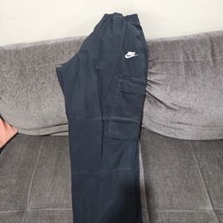 Nike Cargo Pants