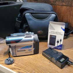 Panasonic PV-DC252D MiniDv Camcorder VCR Player Video Transfer Recorder