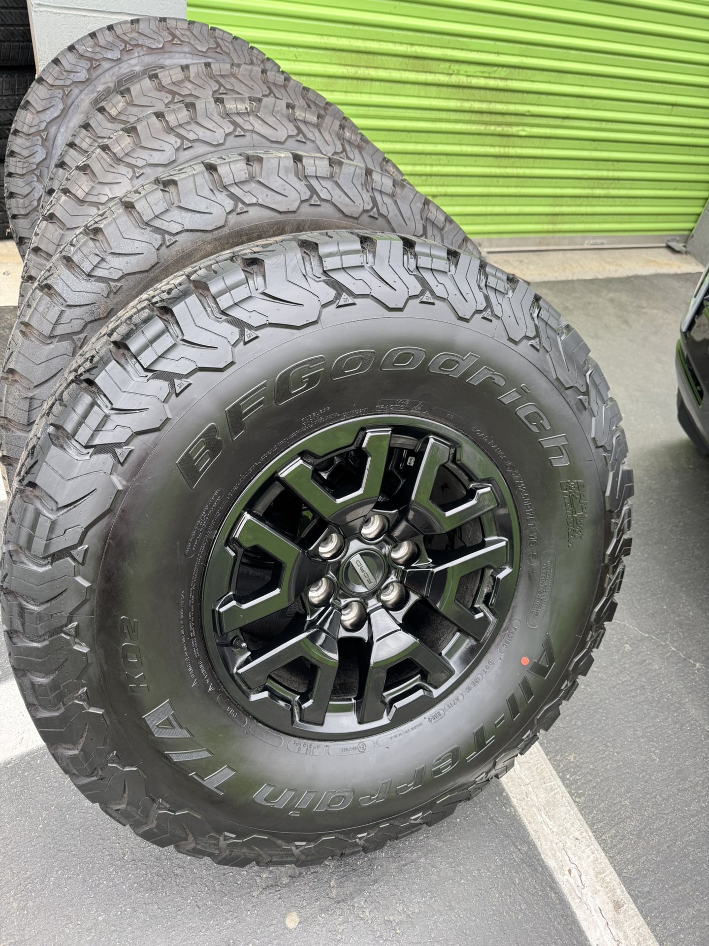 Ford Raptor Wheels Tires