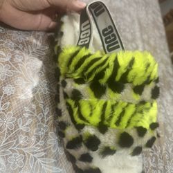 Ugg Sandals 