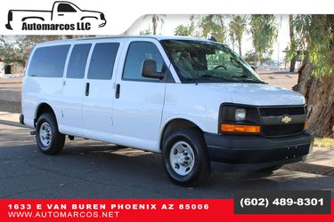 2017 Chevrolet Express Passenger Van