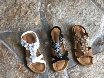 Kids sandals