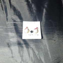 Santa Earing with Gift Box