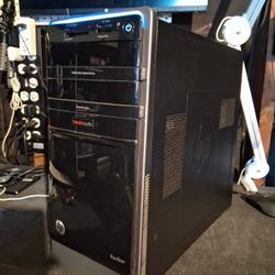 Hp Pavilion Desktop PC, Windows 11, i7, 16 gb Ram, 2TB Storage. - $195