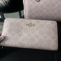 Coach Powder Pink Wallet 